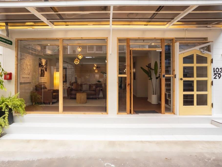 Apartment Cozy 2-bedroom In Silom Center - 6a *